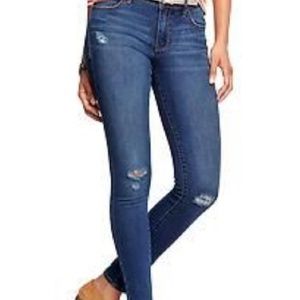 Old Navy Rockstar Midrise Distressed Denim- 6R